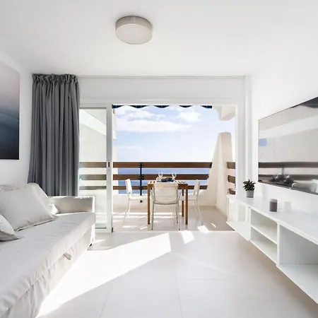 דירה Home2book Stylish Ocean View *