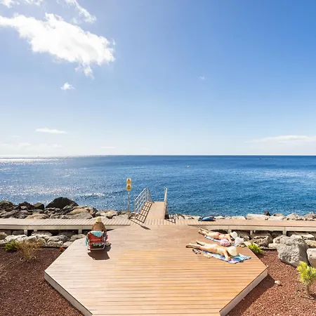 Home2book Stylish Ocean View アパート